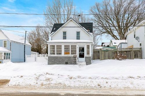 40 Front Ave E, Brockville, ON, K6V1V6 | Card Image