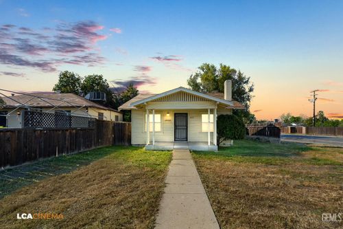 1806 Mccray St, Bakersfield, CA, 93308-2439 | Card Image
