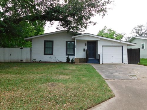 306 Azalea St, Lake Jackson, TX, 77566-5334 | Card Image