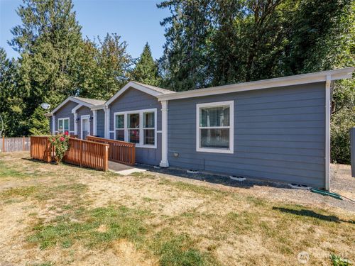 2090 E Crestview Dr, Shelton, WA, 98584-9095 | Card Image