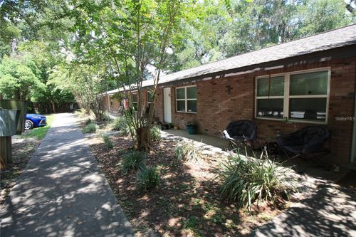 2-6101 Se Foss Rd, BELLEVIEW, FL, 34420-3413 | Card Image