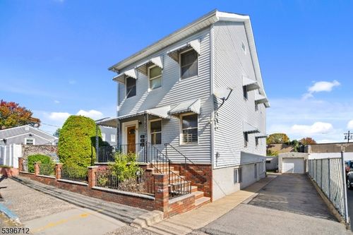 41 Columbia Ave, Paterson, NJ, 07503-1737 | Card Image