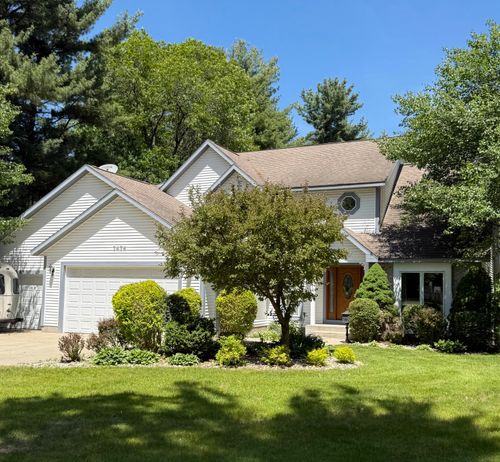 7474 Wiczer Drive, Whitehall Township, MI, 49461 | Card Image