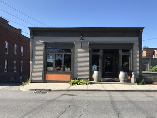 33 Ferry St, Schuylerville, NY, 12871-1212 | Card Image