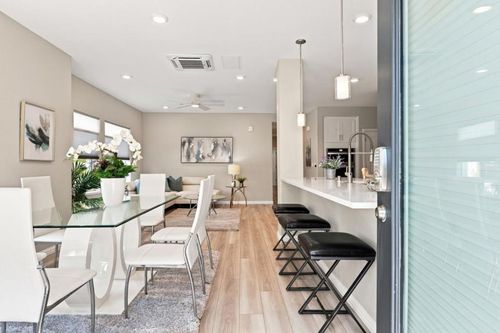 101-220 Waters Park Cir, San Mateo, CA, 94403-1065 | Card Image