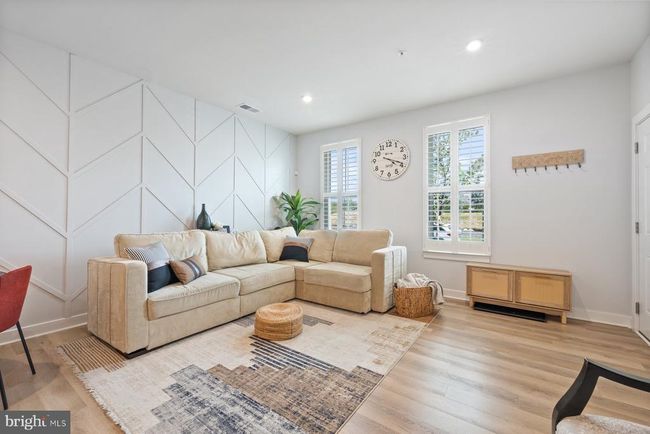 43 - 10124 American Pharoah Ln, Townhouse with 3 bedrooms, 3 bathrooms and null parking in LAUREL MD | Image 6