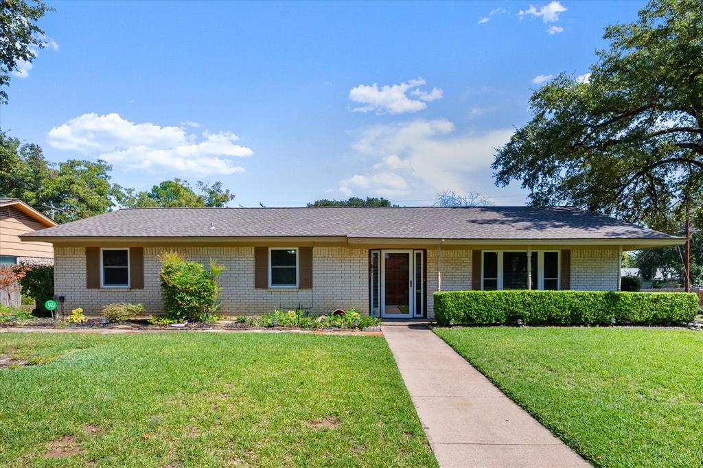 Monterrey St, Arlington, TX 76015