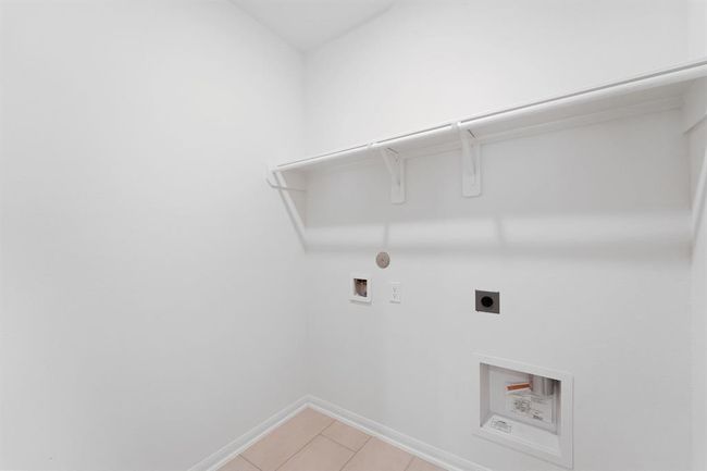 Note: Sample product photo. Actual exterior and interior selections may vary by homesite. Photo may be virtually staged | Image 11