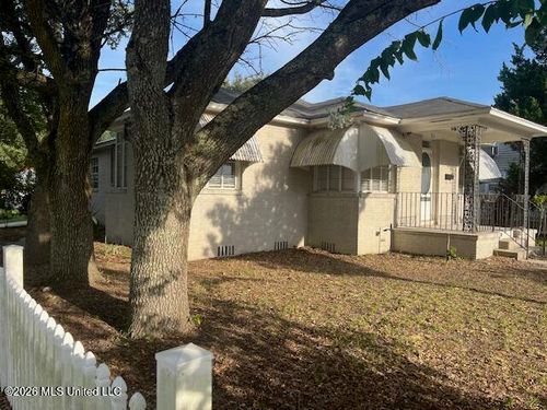 312 Porter Ave, Biloxi, MS, 39530-1934 | Card Image