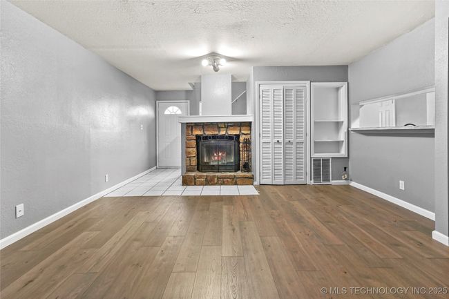 40C - 6378 S 80 Th East Ave, Condo with 2 bedrooms, 3 bathrooms and null parking in Tulsa OK | Image 9