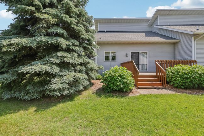 UNIT-1 - N4233 Alpine Village Ln, Condo with 3 bedrooms, 2 bathrooms and null parking in CAMBRIDGE WI | Image 45