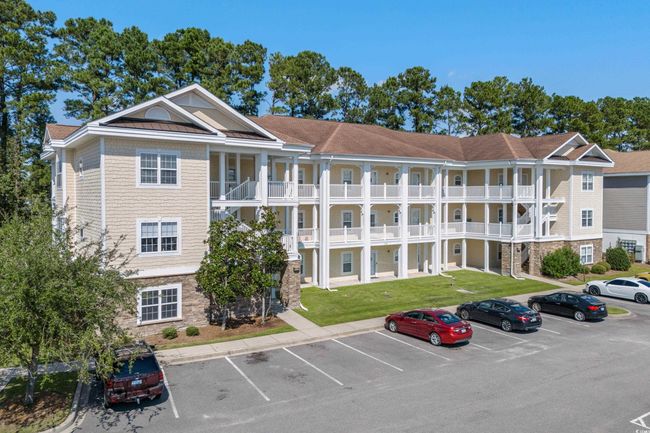 UNIT-301 - 117 S Shore Blvd, Condo with 3 bedrooms, 2 bathrooms and null parking in Longs SC | Image 5