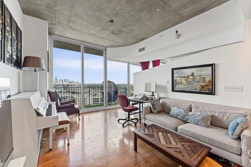 unit-11315-5925 Almeda Rd, Houston, TX, 77004-7670 | Card Image