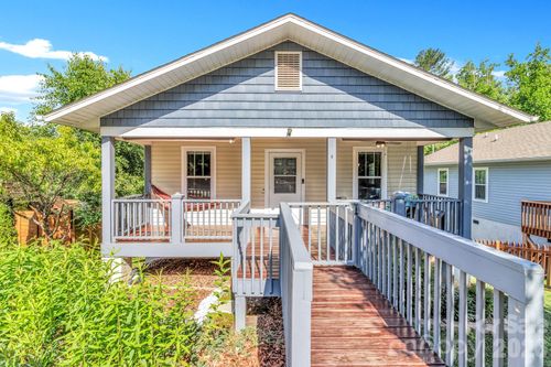 4 Mckinley Ave, Asheville, NC, 28803-0306 | Card Image