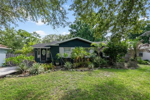 1010 W Berry Ave, TAMPA, FL, 33603-1611 | Card Image