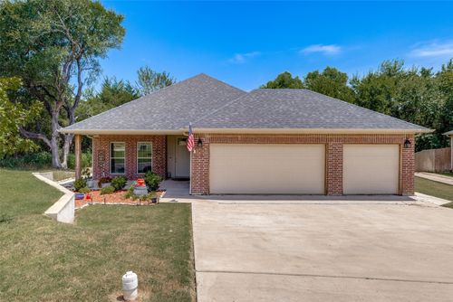 1501 Fairway Dr, Sherman, TX, 75090-7472 | Card Image