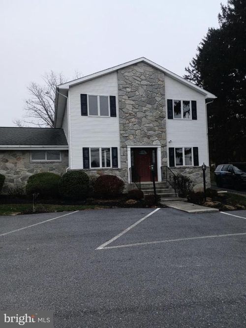 suite-a-1402 Quentin Rd, LEBANON, PA, 17042-7428 | Card Image