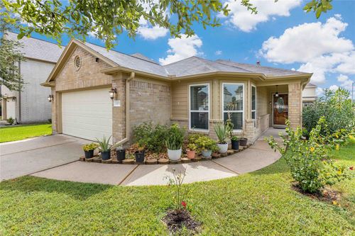 11031 Bauer Elm St, Houston, TX, 77044-5992 | Card Image