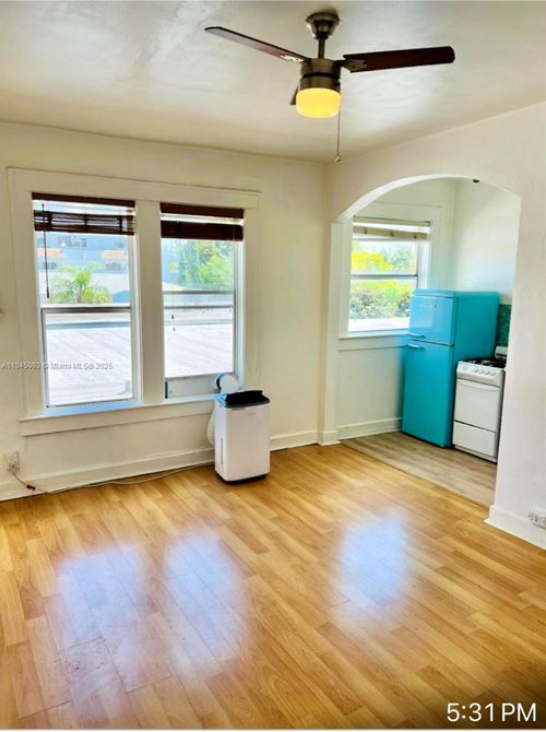 apt-24-642 Michigan Ave, Miami Beach, FL, 33139-6024 | Card Image