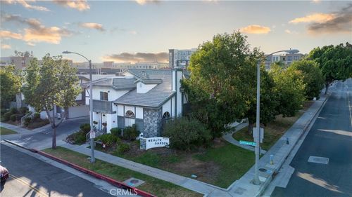 apt-f-217 E Commonwealth Ave, Alhambra, CA, 91801-6172 | Card Image