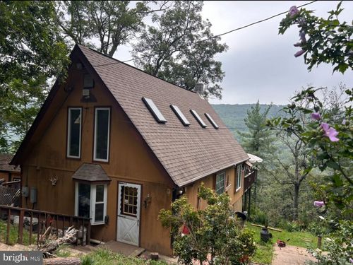 444 Nugget Dr, CAPON BRIDGE, WV, 26711-9431 | Card Image