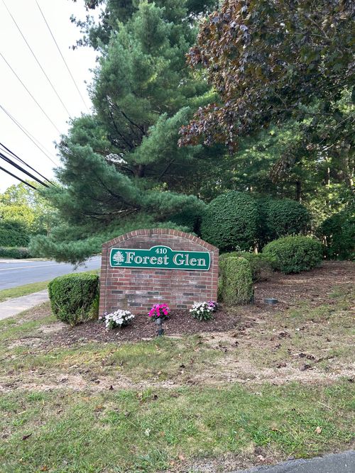 unit-54-410 Emmett St, Bristol, CT, 06010-8604 | Card Image