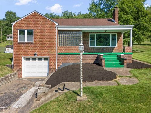 102 Woodlawn Ave, Cecil, PA, 15321-1250 | Card Image