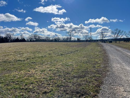 000 Buttercup Ln, Seymour, MO, 65746 | Card Image