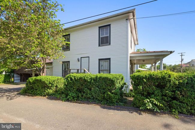 410 N West St, House other with 3 bedrooms, 3 bathrooms and null parking in CULPEPER VA | Image 67