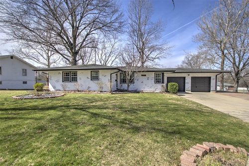 3415 N University Ave, Decatur, IL, 62526-1350 | Card Image