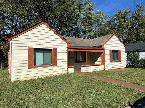 151 N Mcpherson St, Hopkinsville, KY, 42240-2285 | Card Image