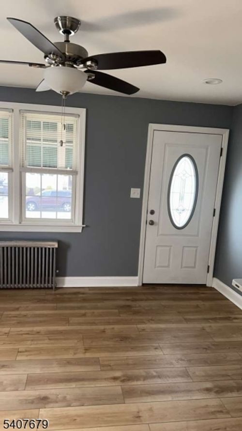 2-27 Douglas Ave, Somerset, NJ, 08873-3226 | Card Image