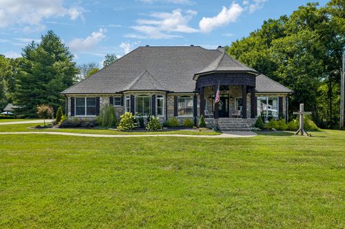 124 Poplar Dr, Brush Creek, TN, 38547-2076 | Card Image
