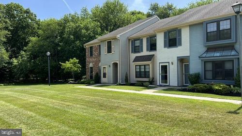 140 Wyndham Pl, Robbinsville, NJ, 08691-3130 | Card Image