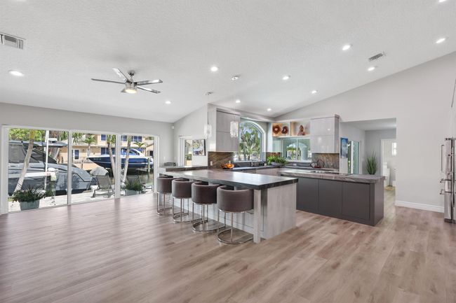 4261 Ne 24 Th Ave, House other with 4 bedrooms, 3 bathrooms and null parking in Lighthouse Point FL | Image 9
