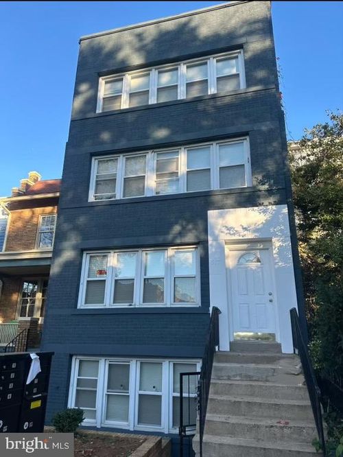 apt-2-517 7th St Ne, WASHINGTON, DC, 20002-9149 | Card Image