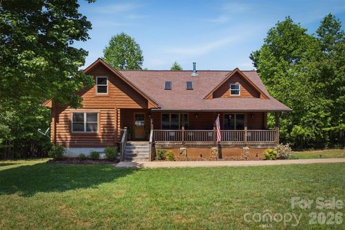 732 Grandview Peaks Dr, Nebo, NC, 28761-8932 | Card Image