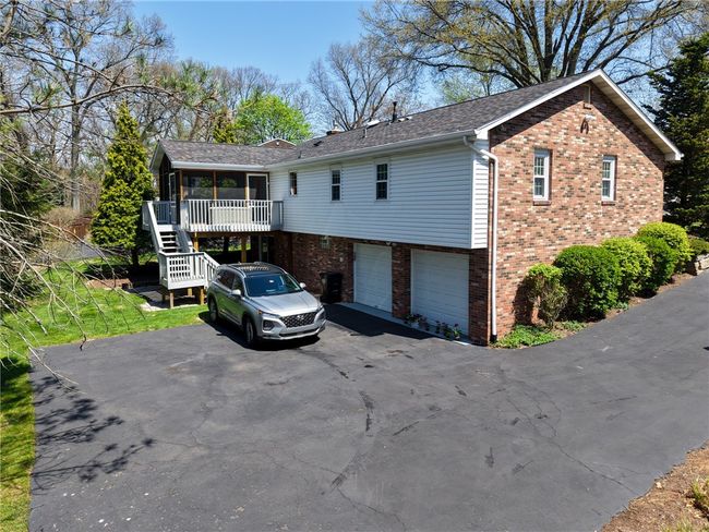 Exterior back view | Image 46