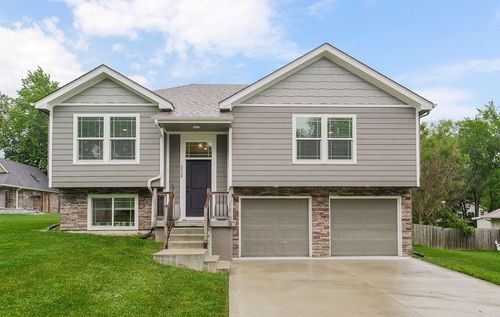 3508 82nd St, Kansas City, MO, 64119-4413 | Card Image