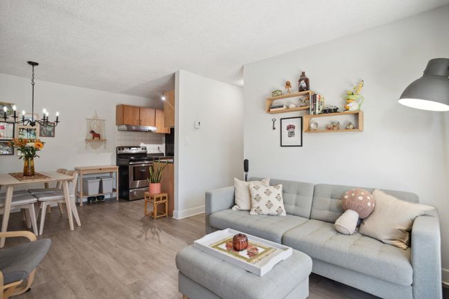 202 - 251 W 4 Th Street, Condo with 2 bedrooms, 1 bathrooms and 1 parking in North Vancouver BC | Image 5