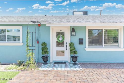 7431 E Taylor St, Scottsdale, AZ, 85257-4349 | Card Image