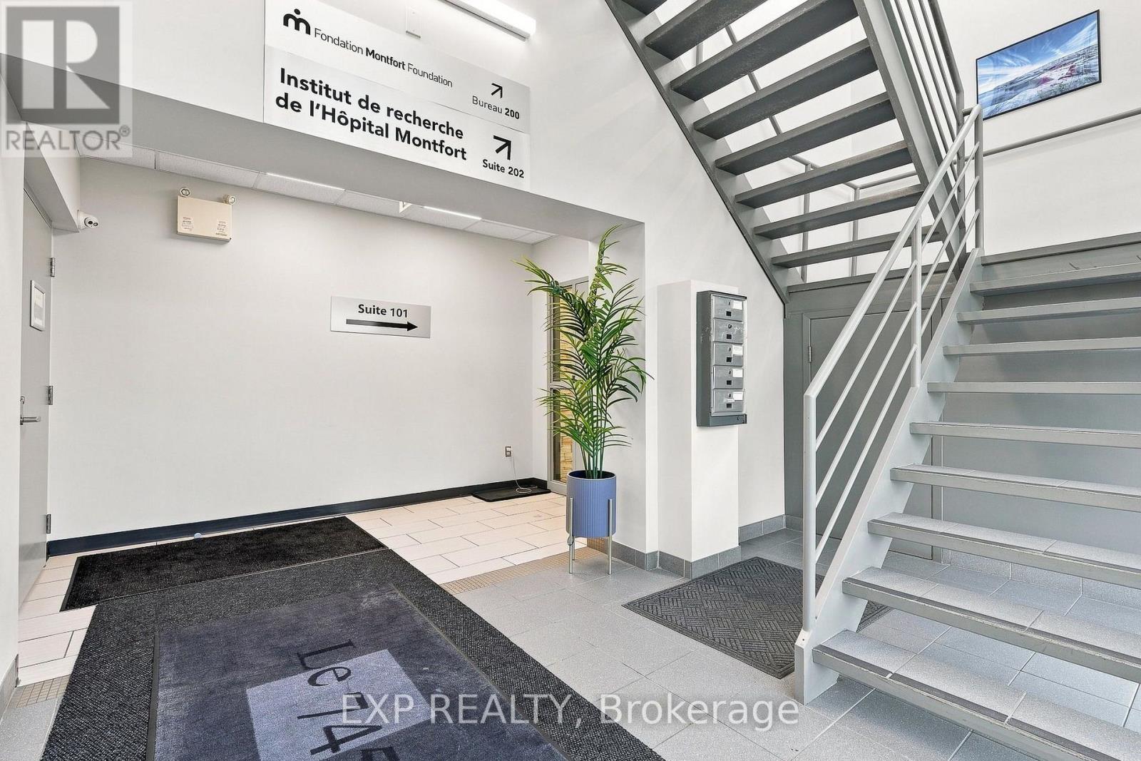 Commercial Lease in Ottawa 3