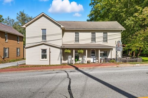 300 Main St, Volant, PA, 16156 | Card Image