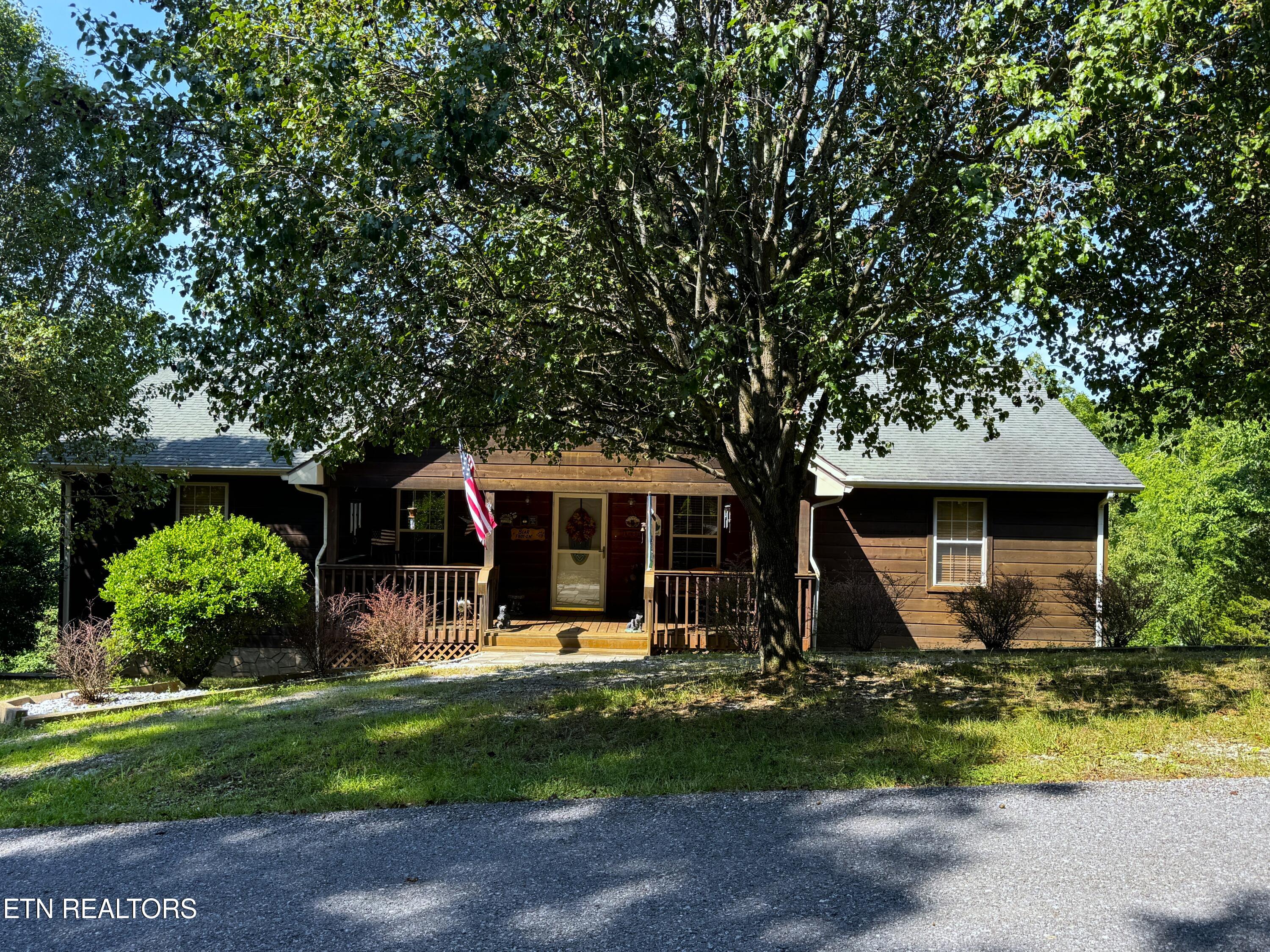 Oak Hammock Ln, Parrottsville, TN 37843