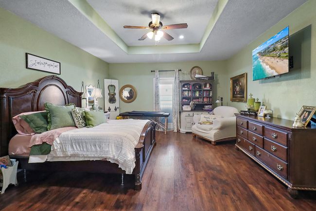 Primary Bedroom | Image 12
