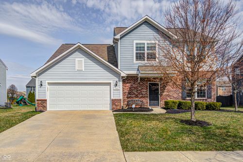 14584 Hinton Dr, Fishers, IN, 46037-6328 | Card Image