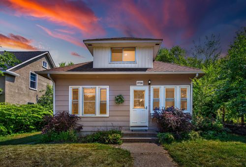 3726 Dupont Ave N, Minneapolis, MN, 55412-2053 | Card Image