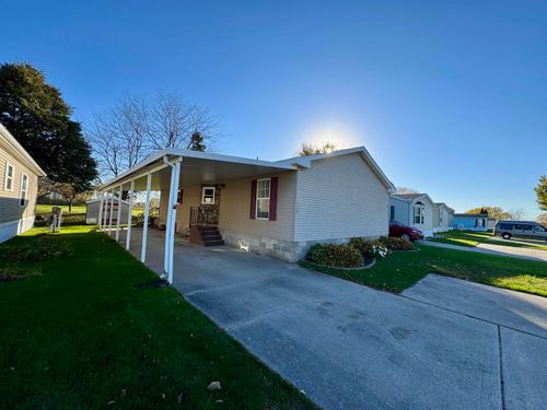 8128 Briarwood Street, Birch Run Township, MI, 48415 | Card Image