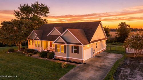 124 Camden Avenue, Camden, NC, 27921 | Card Image