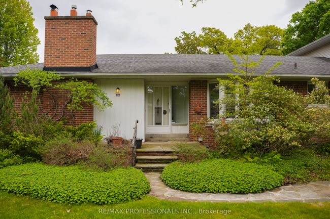 88 Valecrest Dr, House other with 4 bedrooms, 2 bathrooms and 4 parking in Etobicoke ON | Image 17